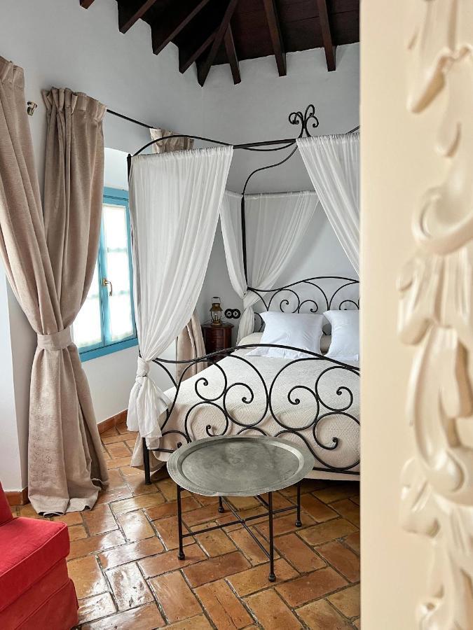 Hostal Servilia Carmona  Exteriér fotografie