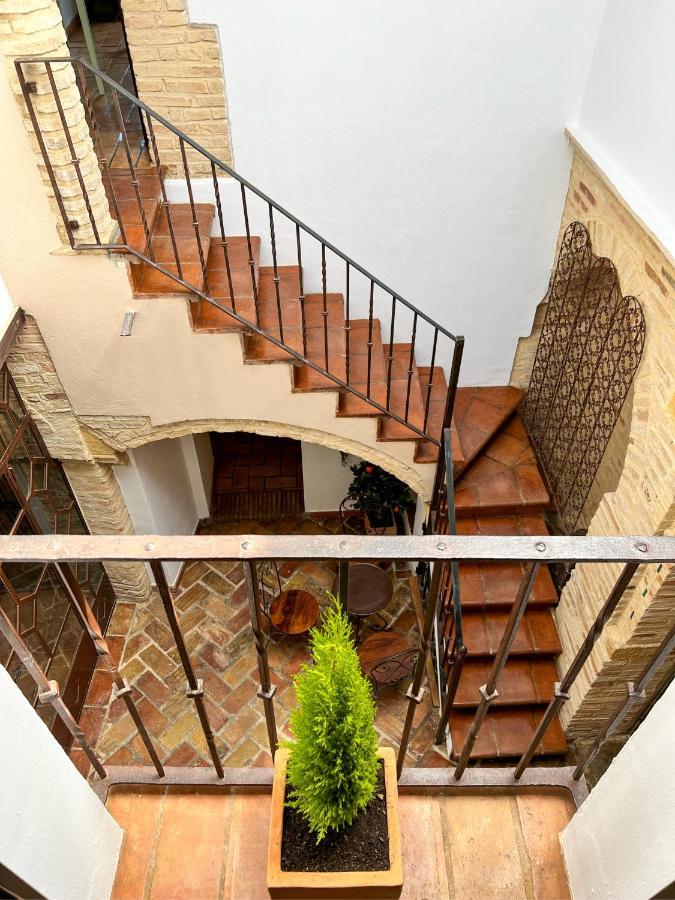 Hostal Servilia Carmona  Exteriér fotografie