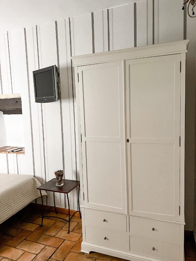 Hostal Servilia Carmona  Exteriér fotografie