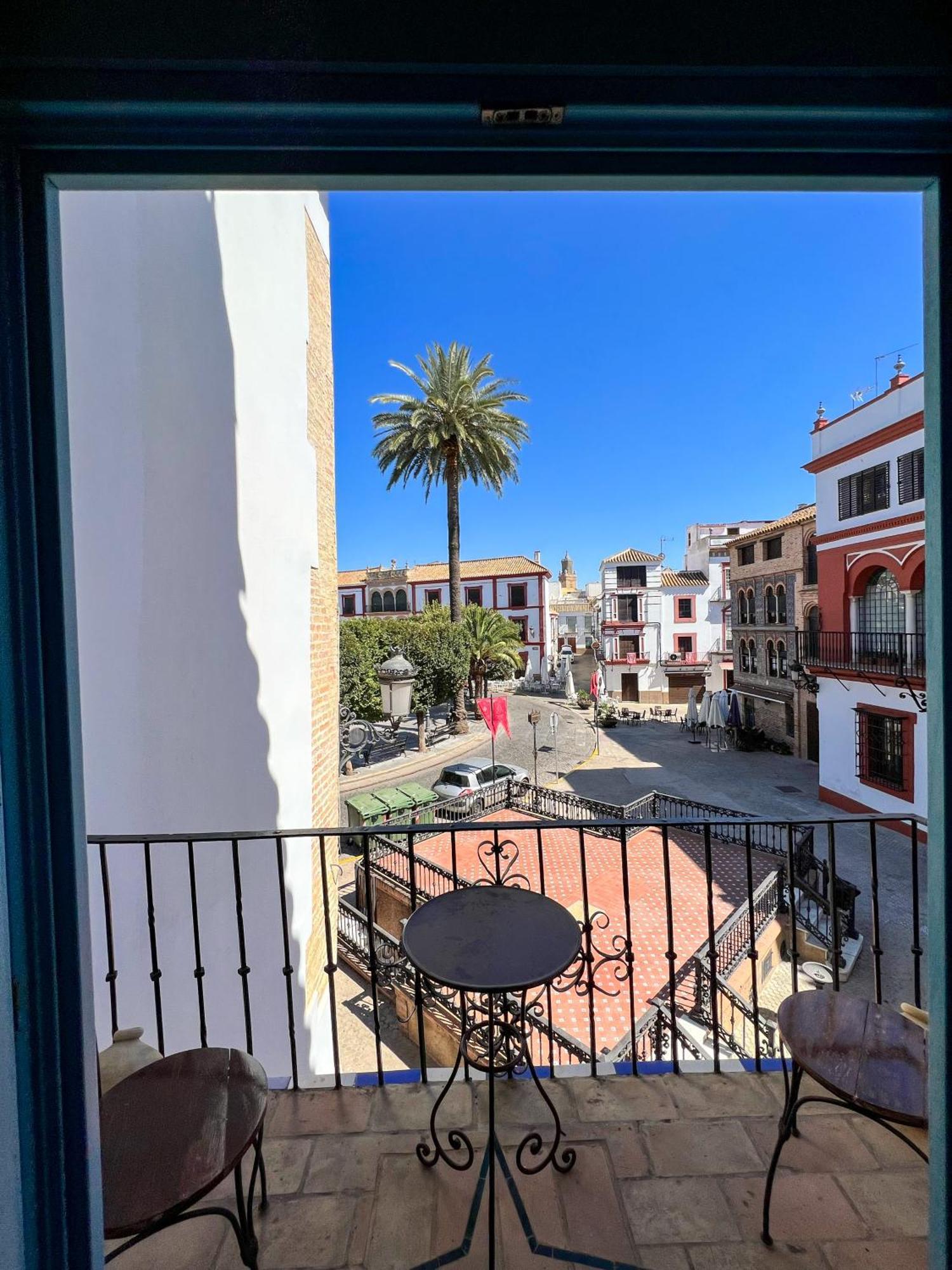 Hostal Servilia Carmona  Exteriér fotografie