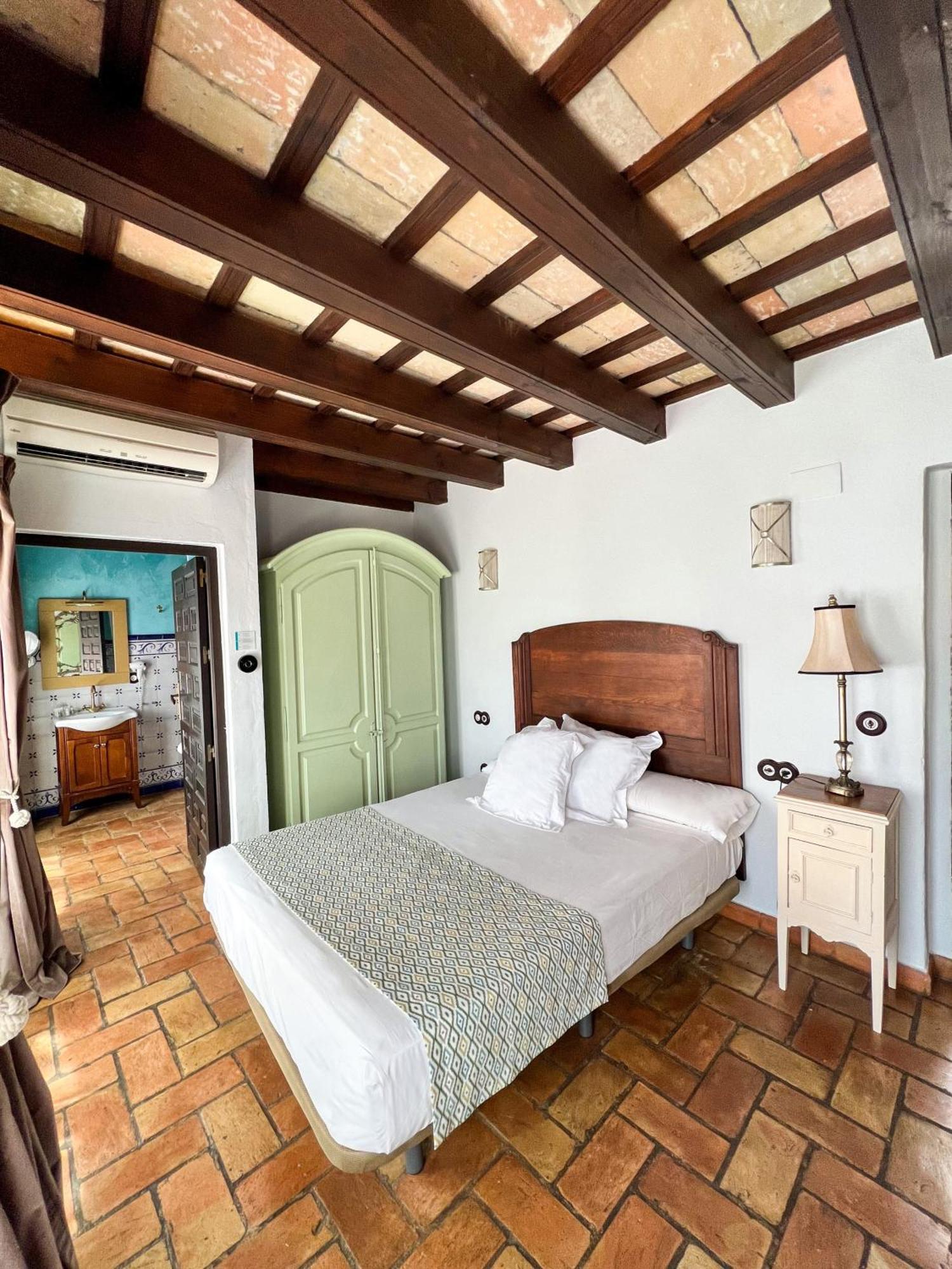 Hostal Servilia Carmona  Exteriér fotografie
